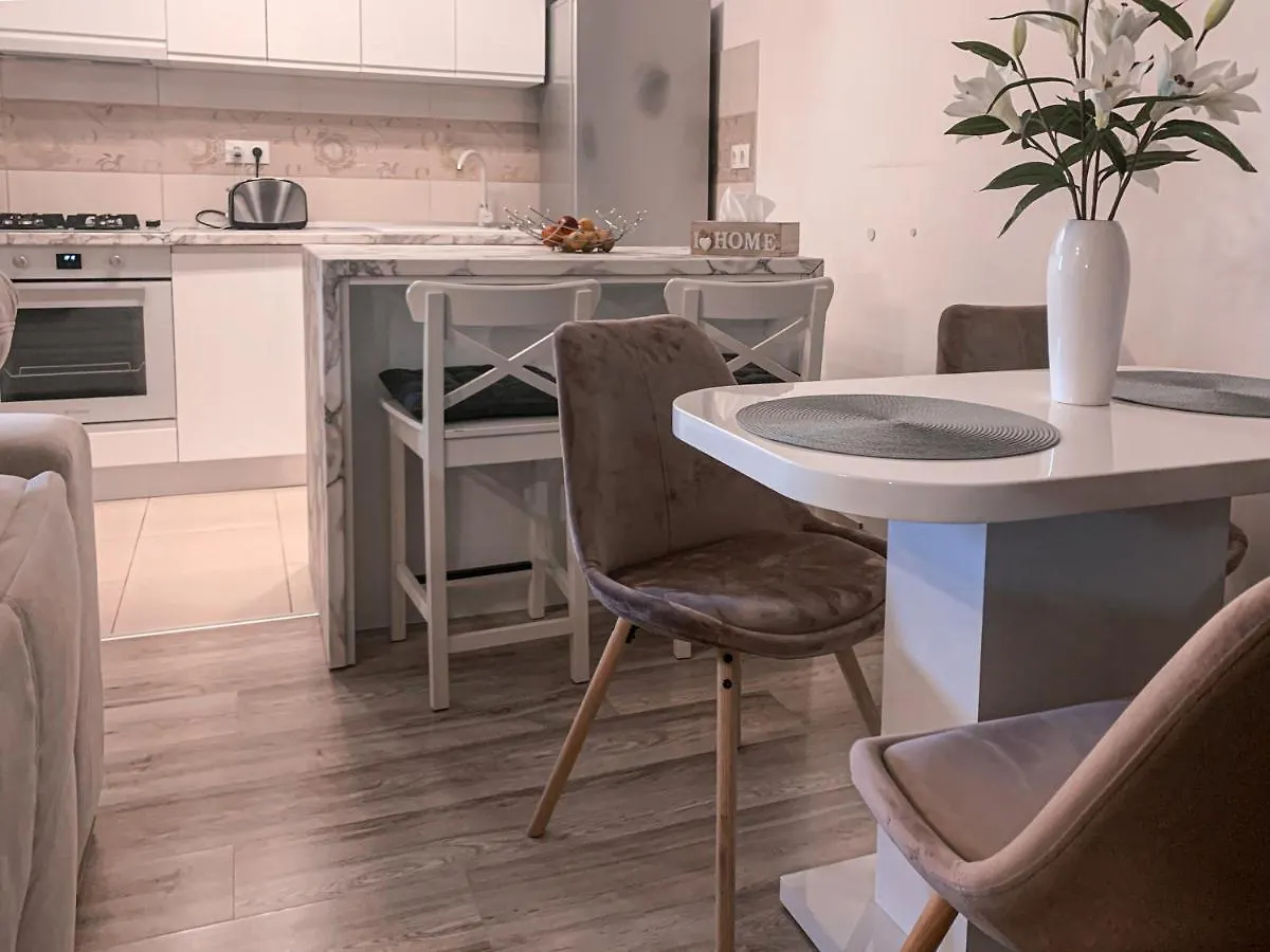 Apartment 2 Rooms Luxury Bucharest