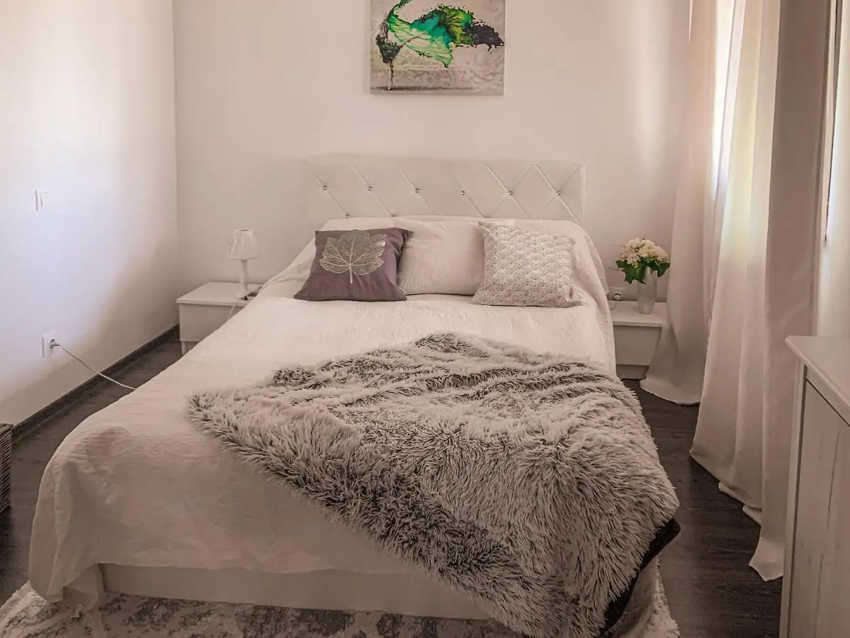 Apartment 2 Rooms Luxury Bucharest Romania